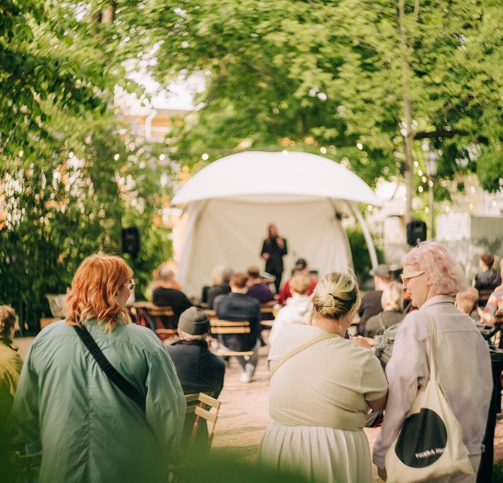 Kirkkopuiston terassi